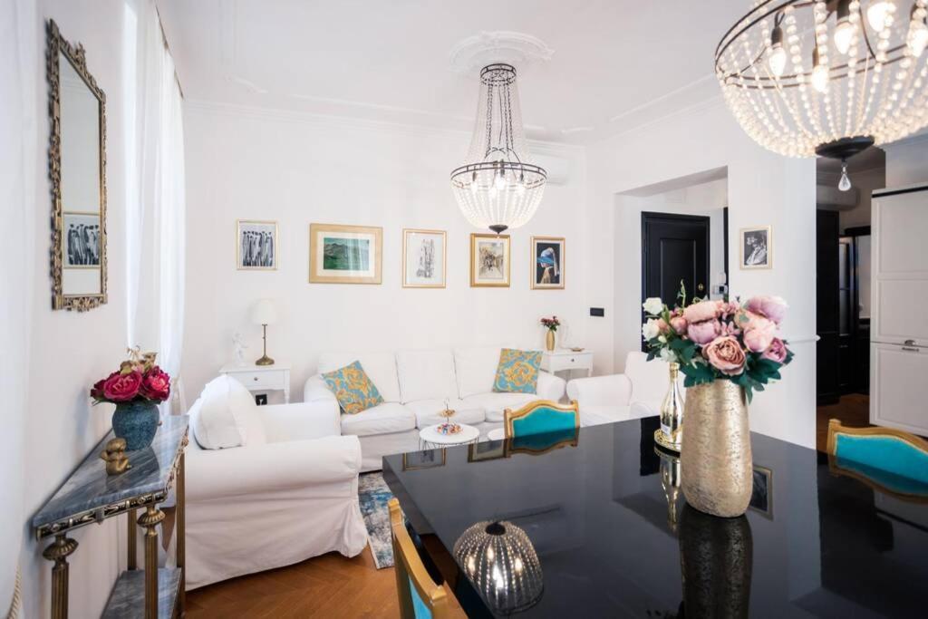 Luxurious Apartment Bella Lux In City Center With Free Parking Included! スプリト エクステリア 写真