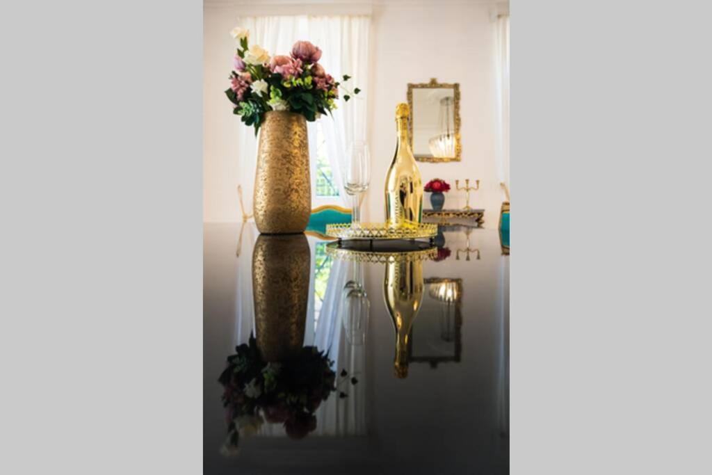 Luxurious Apartment Bella Lux In City Center With Free Parking Included! スプリト エクステリア 写真