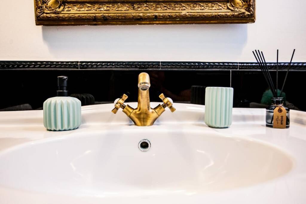 Luxurious Apartment Bella Lux In City Center With Free Parking Included! スプリト エクステリア 写真